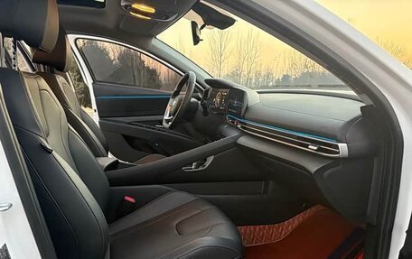 Hyundai Elantra, 2021 год, 1 580 000 рублей, 12 фотография