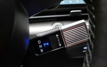 Hyundai Kona, 2023 год, 3 100 000 рублей, 8 фотография