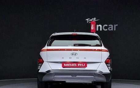 Hyundai Kona, 2023 год, 3 100 000 рублей, 4 фотография