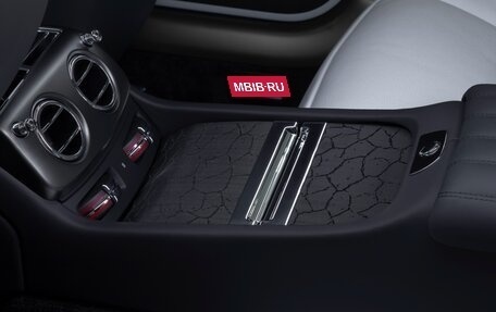 Rolls-Royce Wraith, 2021 год, 69 900 000 рублей, 17 фотография