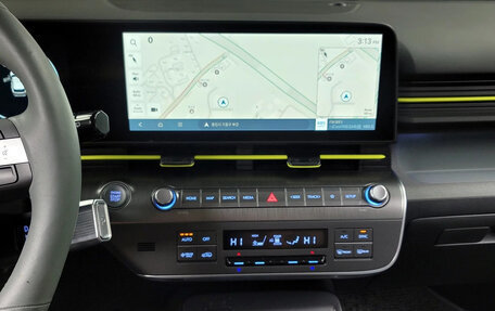 Hyundai Kona, 2023 год, 3 200 000 рублей, 10 фотография