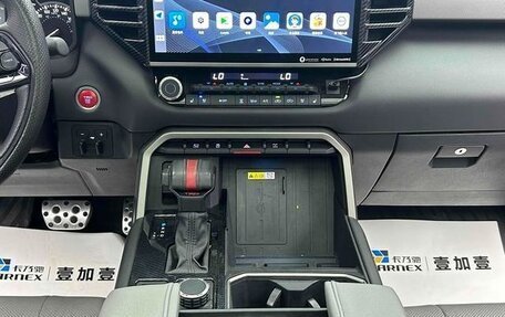 Toyota Tacoma III, 2022 год, 6 500 635 рублей, 7 фотография