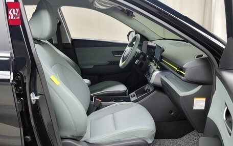 Hyundai Kona, 2023 год, 3 200 000 рублей, 16 фотография