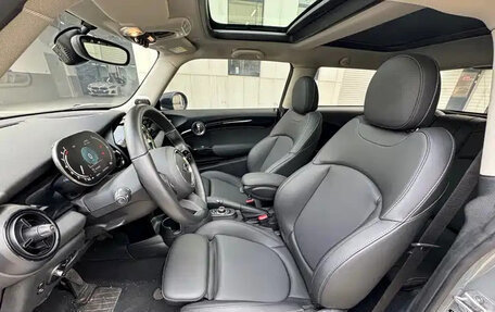 MINI Hatch, 2022 год, 2 253 586 рублей, 14 фотография