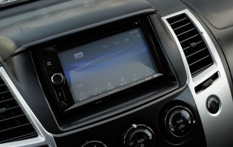 Mitsubishi Pajero Sport II рестайлинг, 2010 год, 1 700 000 рублей, 14 фотография