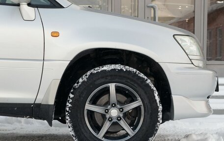 Toyota Harrier, 2002 год, 1 070 000 рублей, 9 фотография