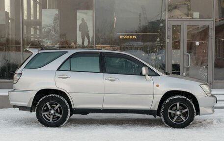 Toyota Harrier, 2002 год, 1 070 000 рублей, 4 фотография