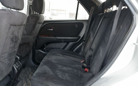 Toyota Harrier, 2002 год, 1 070 000 рублей, 16 фотография