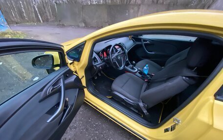 Opel Astra J, 2011 год, 660 000 рублей, 5 фотография