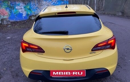 Opel Astra J, 2011 год, 660 000 рублей, 3 фотография