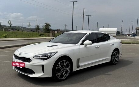 KIA Stinger I, 2018 год, 2 850 000 рублей, 2 фотография