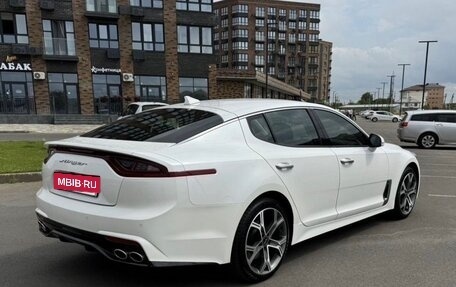 KIA Stinger I, 2018 год, 2 850 000 рублей, 3 фотография