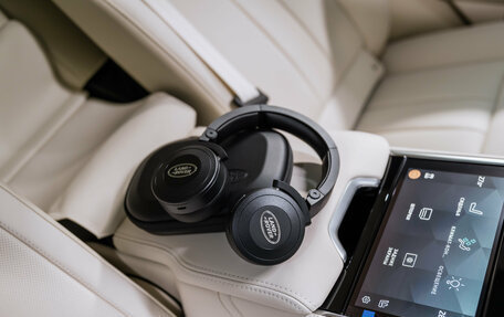 Land Rover Range Rover IV рестайлинг, 2025 год, 27 900 000 рублей, 21 фотография