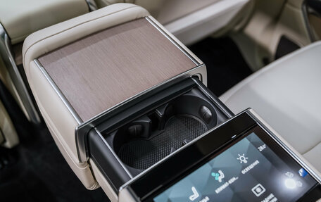 Land Rover Range Rover IV рестайлинг, 2025 год, 27 900 000 рублей, 24 фотография