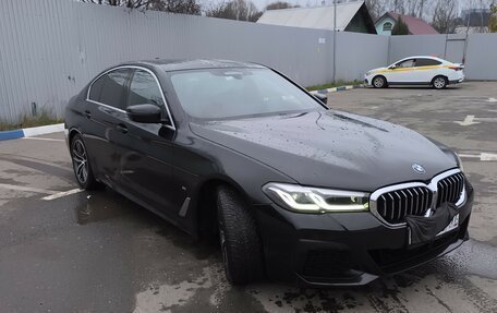 BMW 5 серия, 2020 год, 3 799 999 рублей, 3 фотография