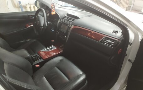 Toyota Camry, 2014 год, 1 550 000 рублей, 6 фотография