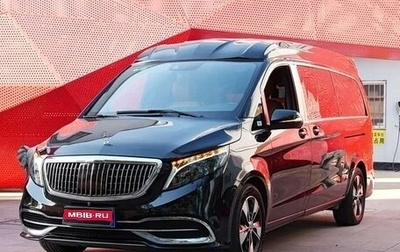 Mercedes-Benz V-Класс, 2024 год, 4 300 000 рублей, 1 фотография