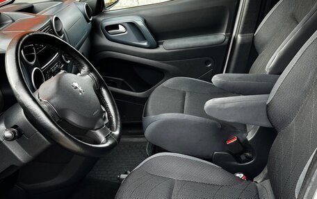 Peugeot Partner II рестайлинг 2, 2010 год, 710 000 рублей, 13 фотография