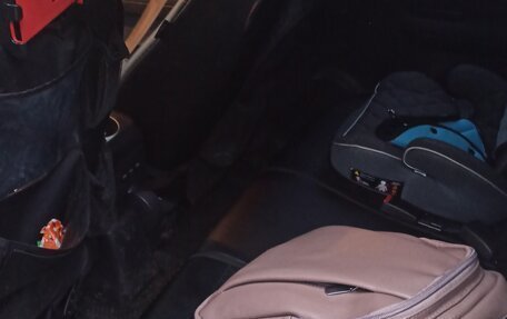 Suzuki Swift III, 2010 год, 750 000 рублей, 8 фотография