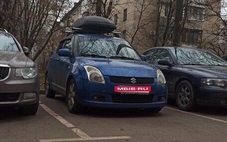 Suzuki Swift III, 2010 год, 750 000 рублей, 10 фотография