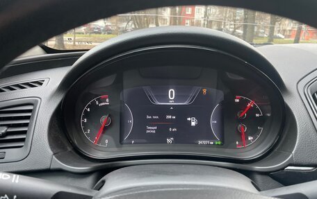 Opel Insignia II рестайлинг, 2014 год, 1 040 000 рублей, 17 фотография