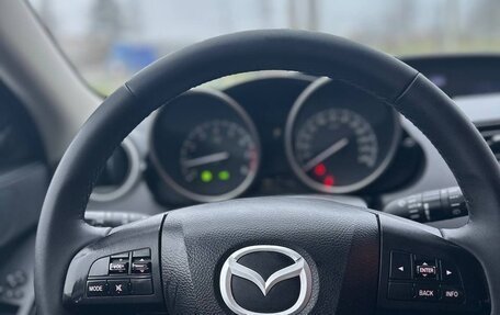 Mazda 3, 2011 год, 15 фотография