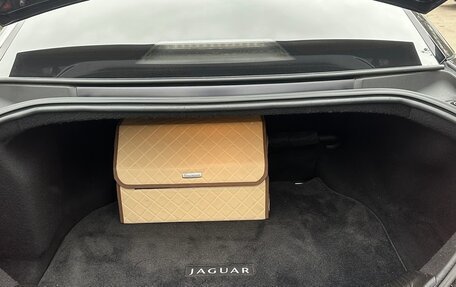 Jaguar XJ IV (X351), 2017 год, 3 400 000 рублей, 11 фотография