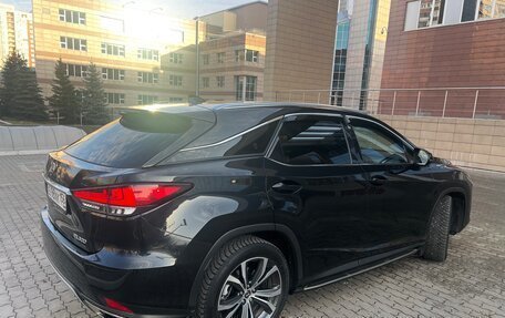 Lexus RX IV рестайлинг, 2020 год, 5 600 000 рублей, 3 фотография