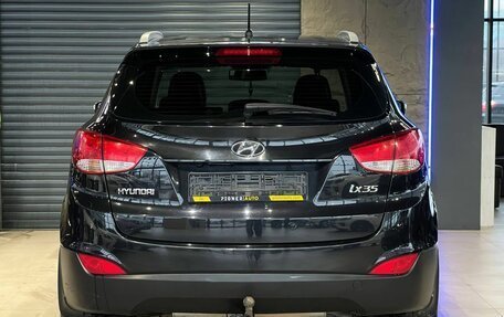 Hyundai ix35 I рестайлинг, 2010 год, 1 000 000 рублей, 5 фотография