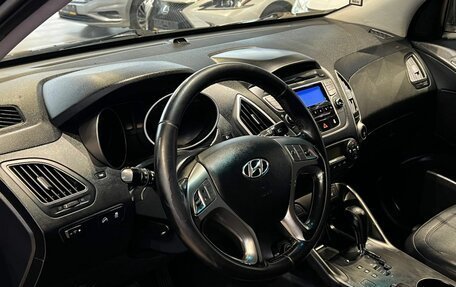 Hyundai ix35 I рестайлинг, 2010 год, 1 000 000 рублей, 9 фотография