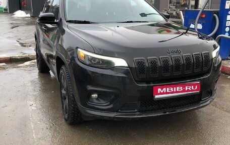 Jeep Cherokee, 2019 год, 3 000 000 рублей, 3 фотография