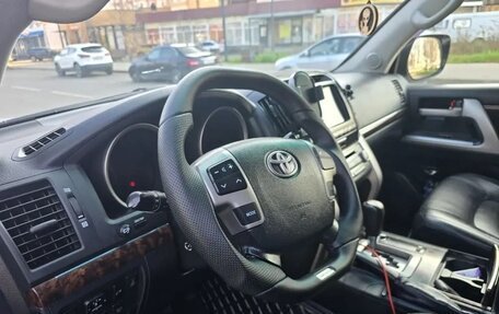 Toyota Land Cruiser 200, 2011 год, 3 800 000 рублей, 8 фотография