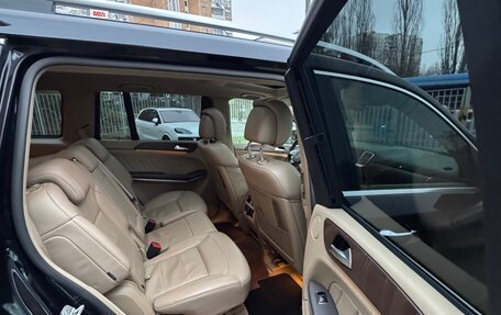 Mercedes-Benz GL-Класс, 2014 год, 3 100 000 рублей, 24 фотография