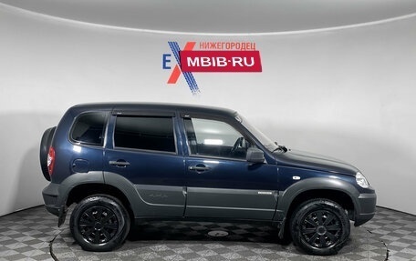 Chevrolet Niva I рестайлинг, 2015 год, 709 000 рублей, 3 фотография