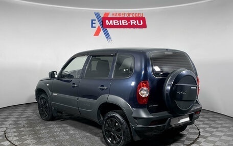 Chevrolet Niva I рестайлинг, 2015 год, 709 000 рублей, 6 фотография