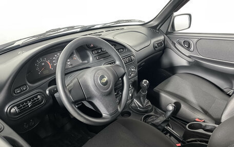 Chevrolet Niva I рестайлинг, 2015 год, 709 000 рублей, 13 фотография