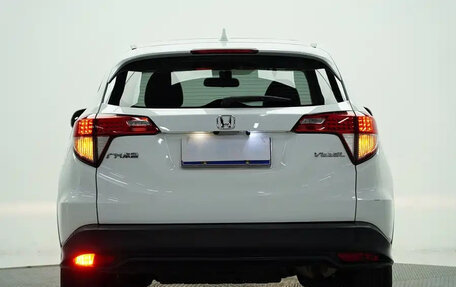 Honda Vezel, 2022 год, 1 500 000 рублей, 4 фотография