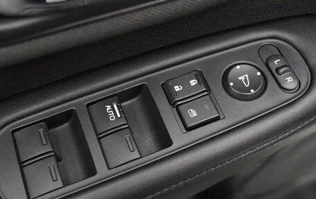 Honda Vezel, 2022 год, 1 500 000 рублей, 10 фотография