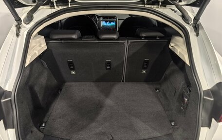 Jaguar E-Pace, 2018 год, 3 199 900 рублей, 9 фотография