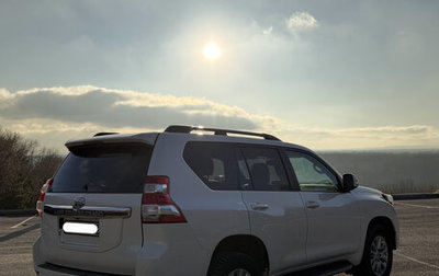 Toyota Land Cruiser Prado 150 рестайлинг 2, 2015 год, 4 050 000 рублей, 1 фотография