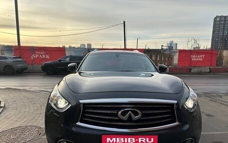 Infiniti QX70, 2015 год, 3 330 000 рублей, 1 фотография