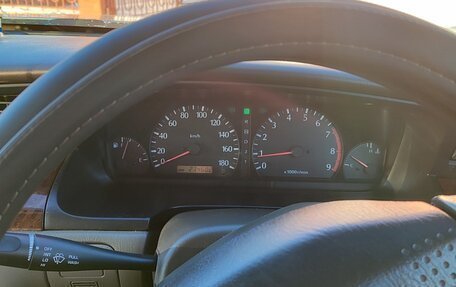 Nissan Laurel VIII, 2001 год, 650 000 рублей, 8 фотография