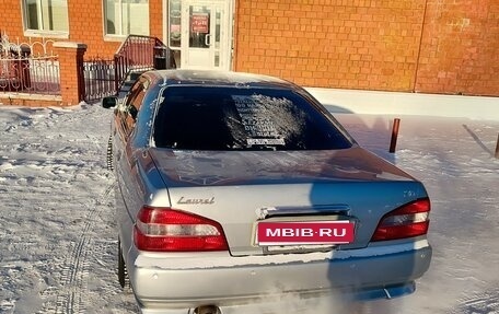 Nissan Laurel VIII, 2001 год, 650 000 рублей, 4 фотография