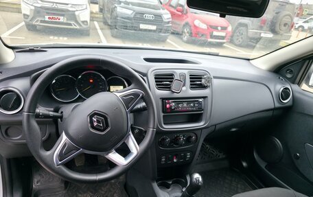 Renault Sandero II рестайлинг, 2018 год, 800 000 рублей, 5 фотография