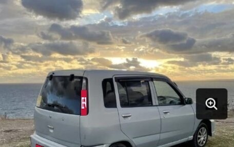 Nissan Cube II, 2001 год, 320 000 рублей, 4 фотография