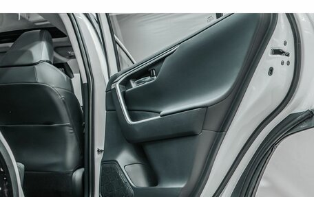 Toyota RAV4, 2025 год, 4 850 000 рублей, 11 фотография