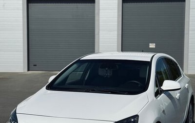 Opel Astra J, 2011 год, 580 000 рублей, 1 фотография