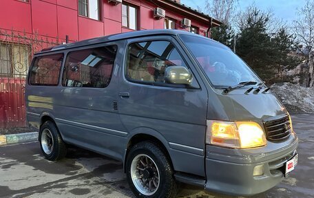 Toyota HiAce H100, 2001 год, 849 000 рублей, 2 фотография