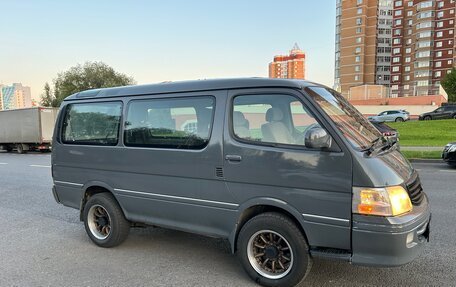 Toyota HiAce H100, 2001 год, 849 000 рублей, 5 фотография