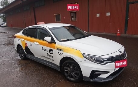 KIA Optima IV, 2019 год, 950 000 рублей, 7 фотография